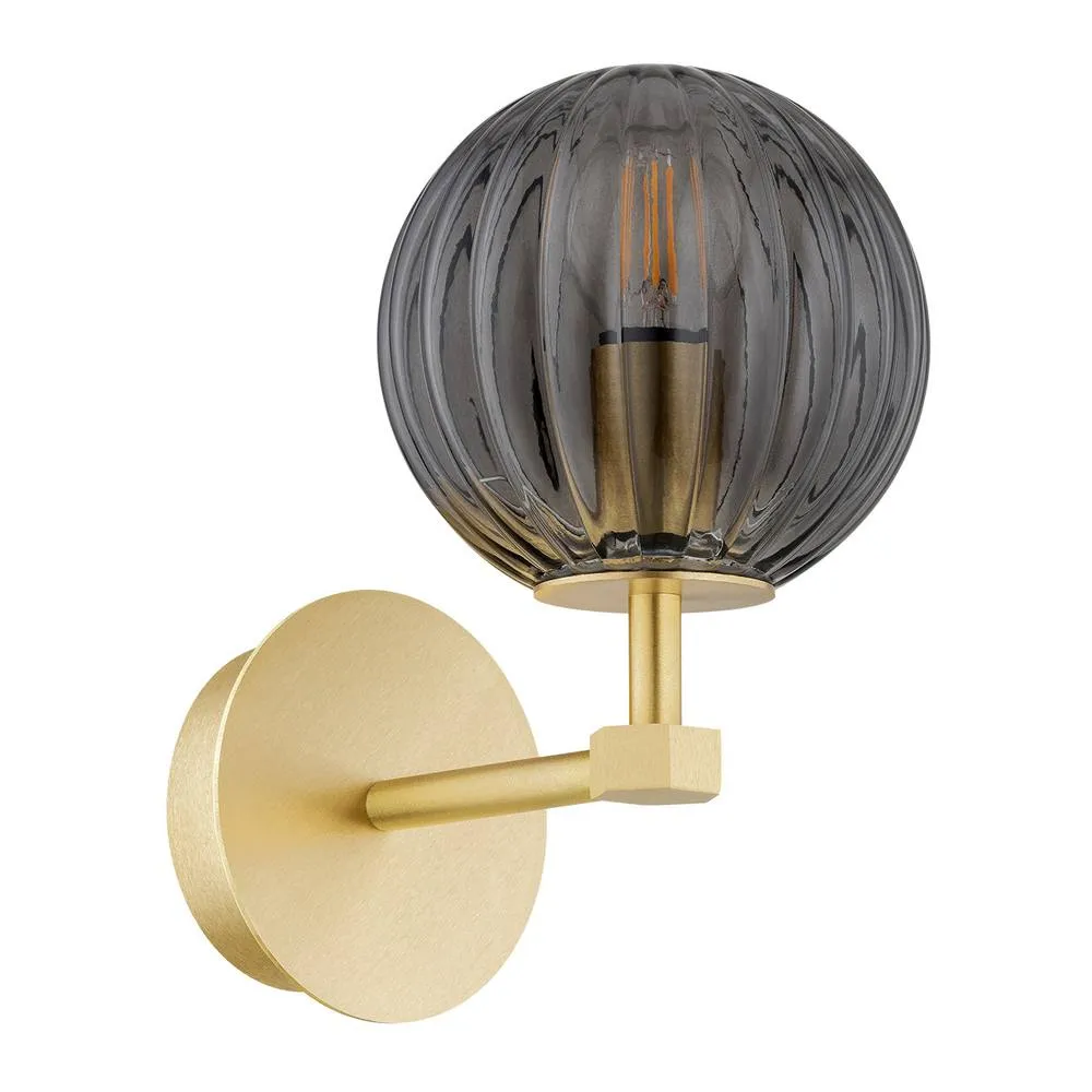 Netlighting Paloma 12cm Wall Lamp Smoky (Fluted) Brushed Brass in Metallic Gold 4