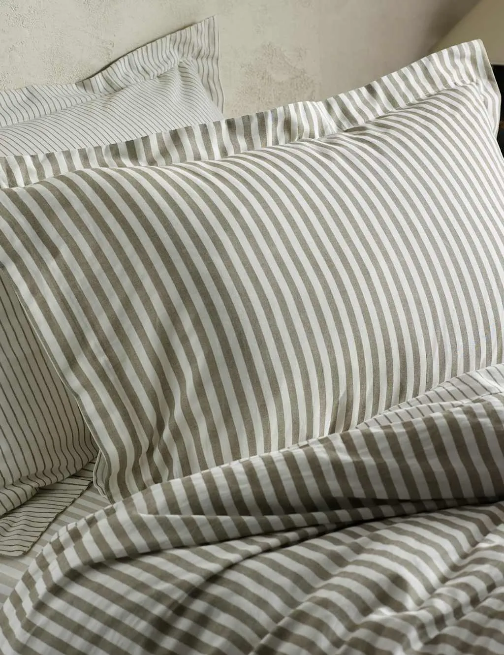 YARD 2 Pack Pure Cotton Hebden Stripe Pillowcases Grey Mix