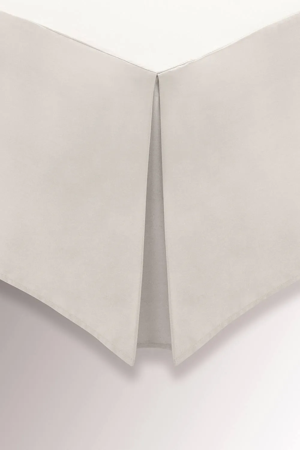 Helena Springfield 'Plain Dye' 180TC Valance in Ivory