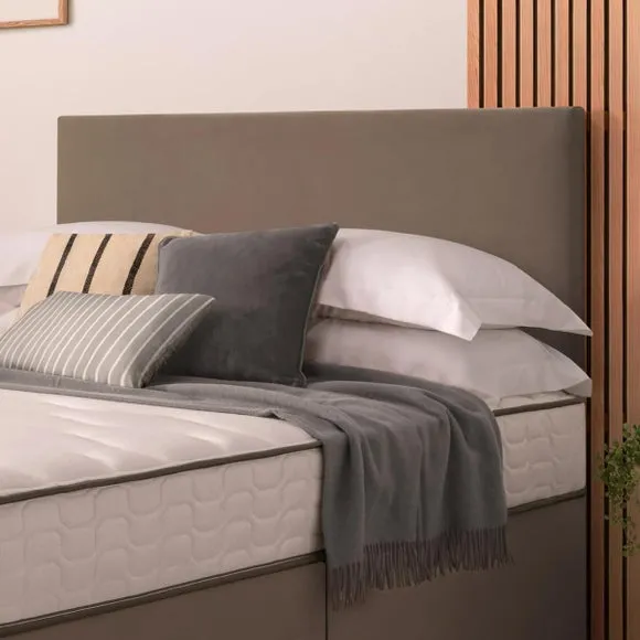 Silentnight Divan Bed With Velvet Paris Headboard and 800 Pocket Sprung Mattress 4