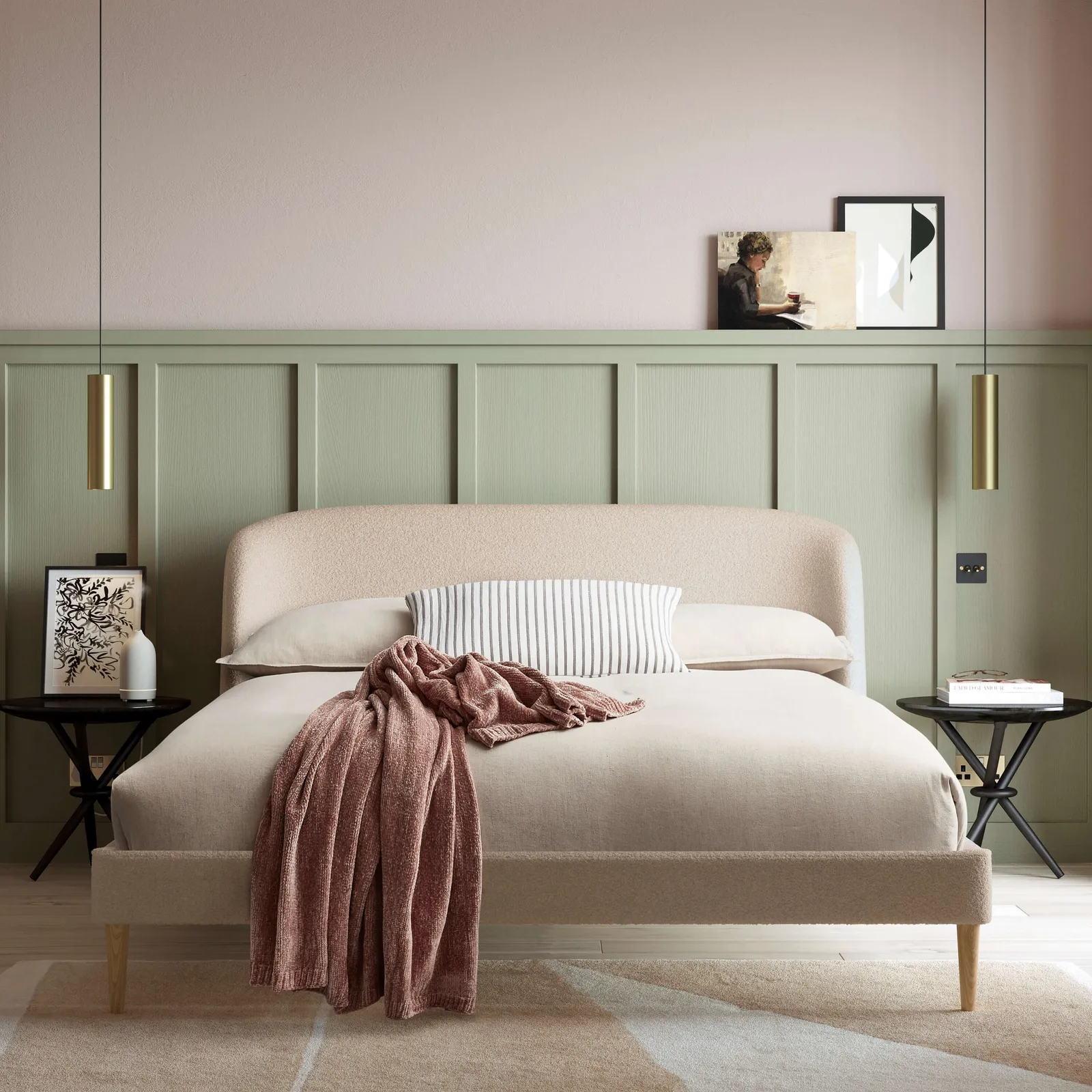 Cambourne Bed, King - Latte