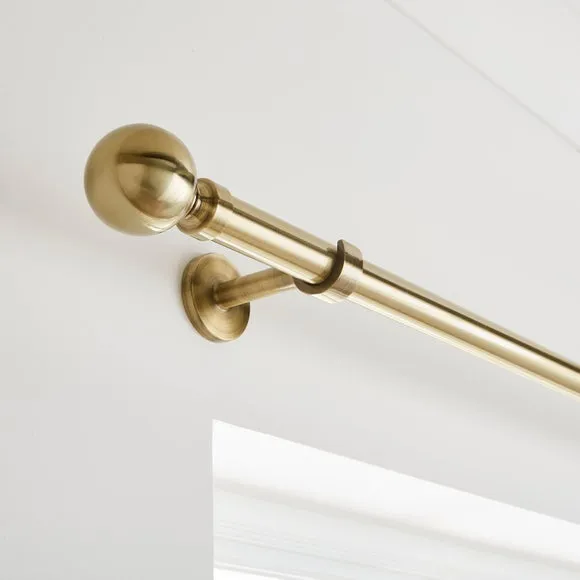 Ashton Fixed Metal Curtain Pole 1