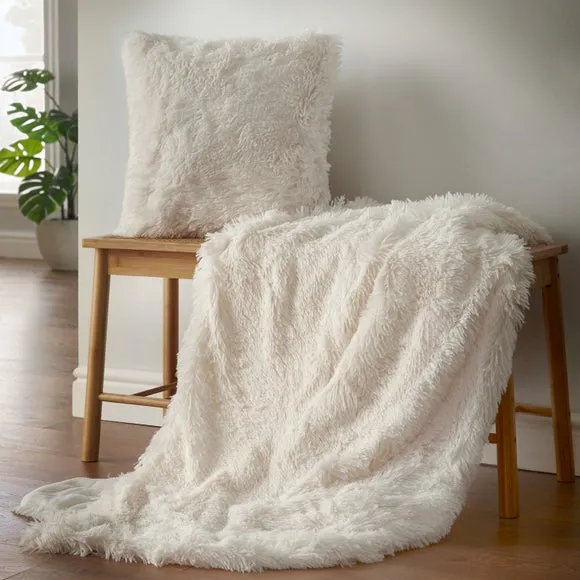 Catherine Lansfield Cuddly Square Cushion 4