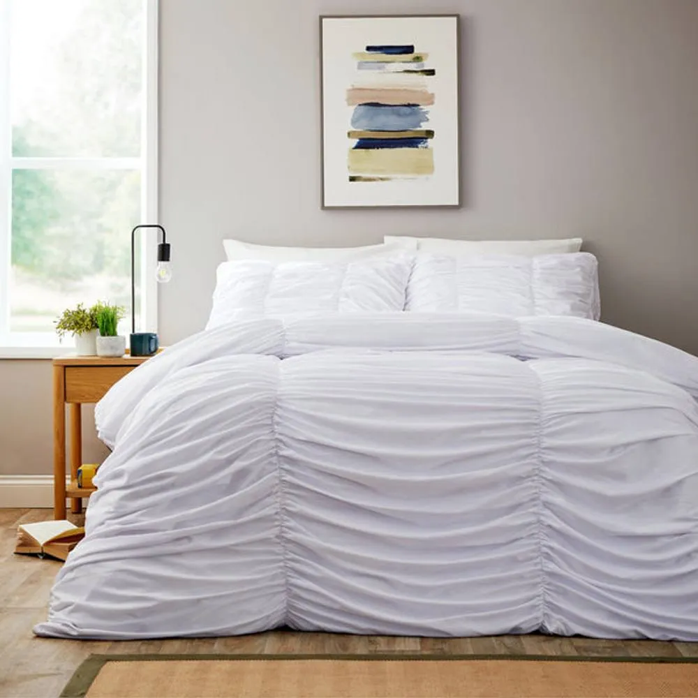 New Edge Blinds Newedgeblinds Ruched Duvet Set In White - King, White