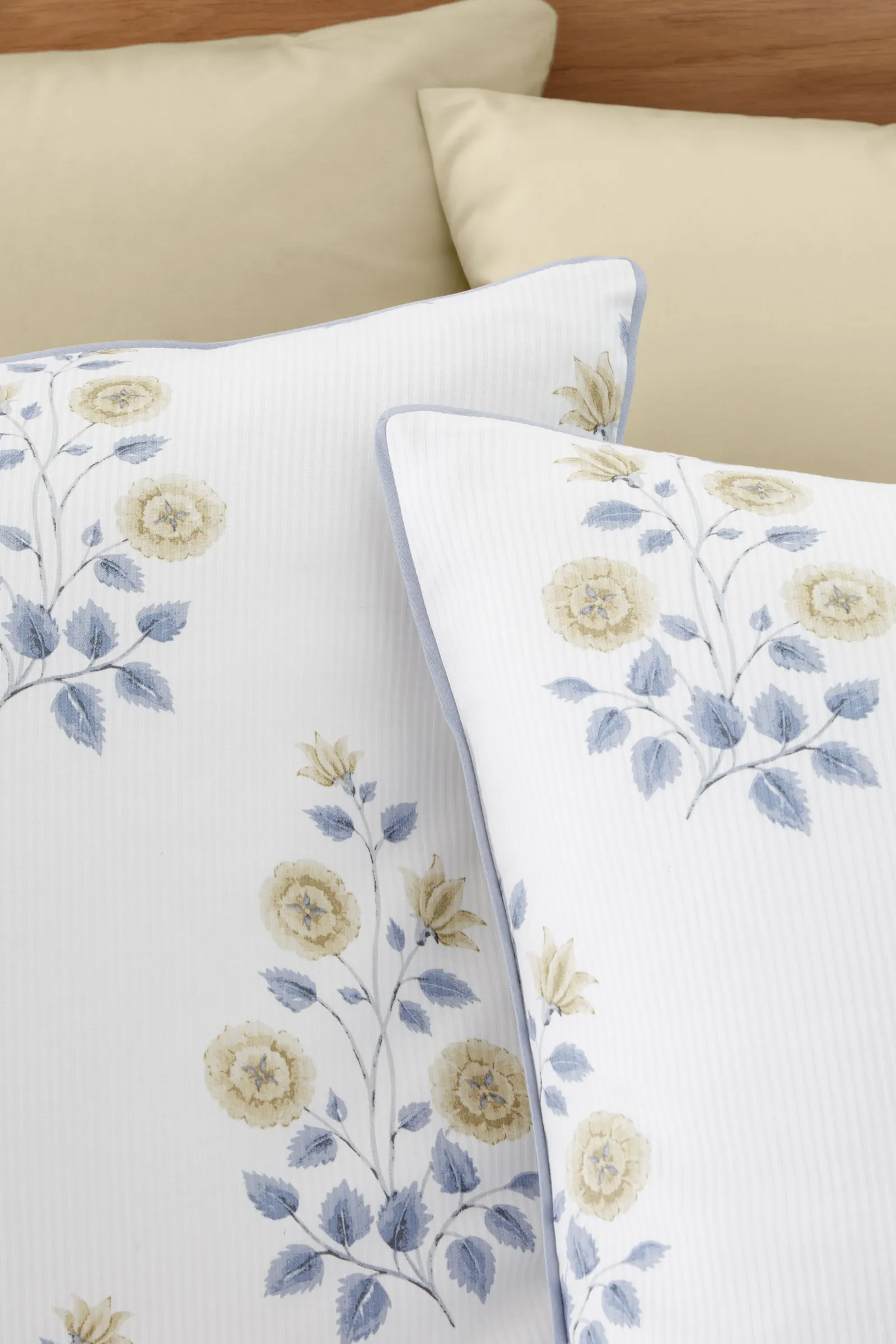 Bianca 'Eloise Floral' 230 Thread Count Cotton Satin Stripe Duvet Cover Set in Blue 4