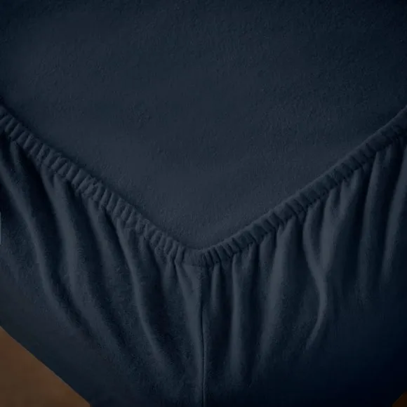 Soft & Cosy 100% Brushed Cotton Fitted Sheet 3