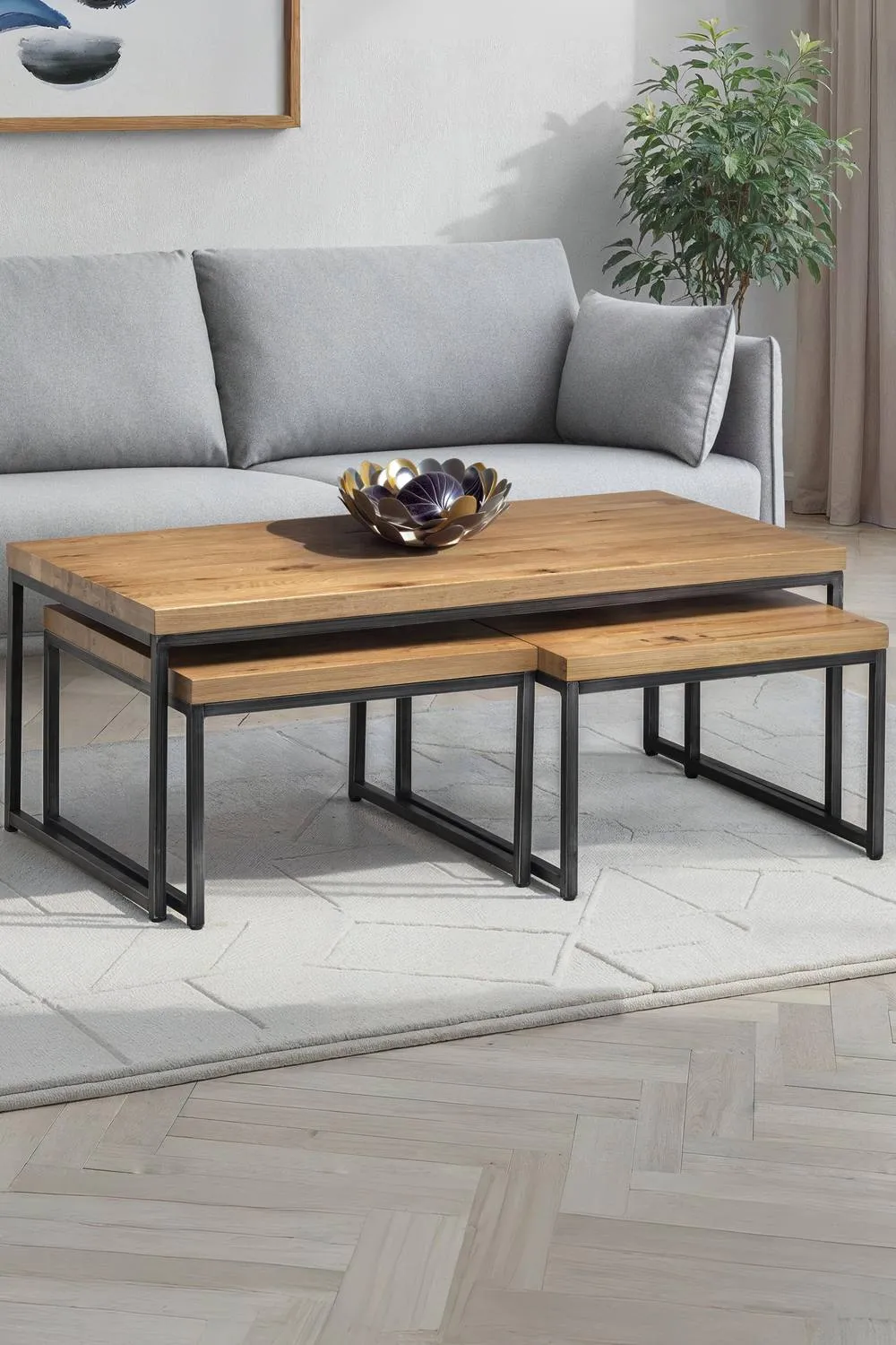 Julian Bowen Brooklyn Rectangular Coffee Table with 2 Nesting Tables in Light Oak 1