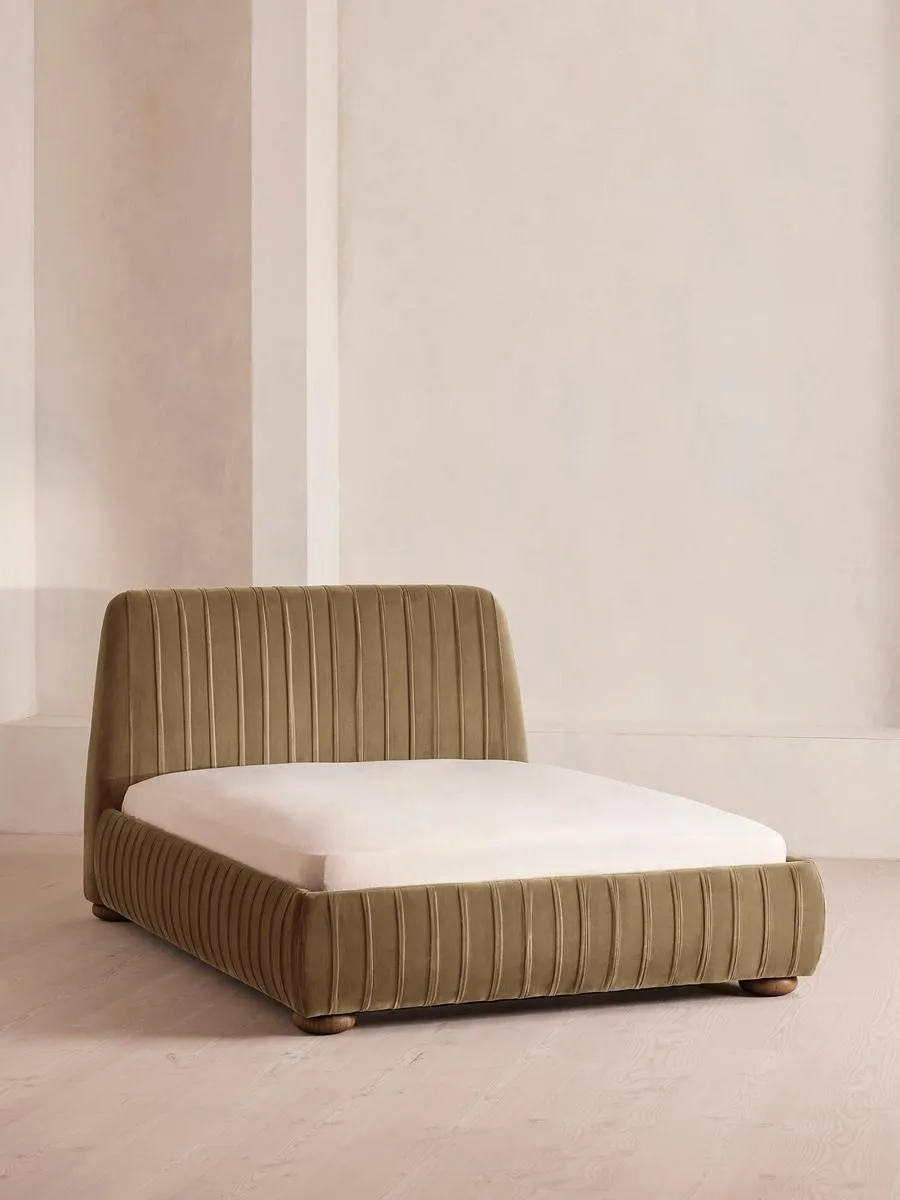Vivienne Bed, Double, Velvet, Truffle