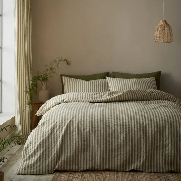 Pineapple Elephant Cotton Rich Woven Stripe Duvet Cover & Pillowcase Set 1