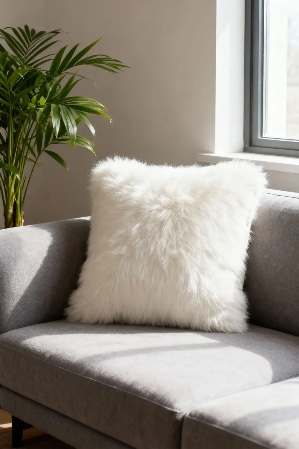 Living and Home 50x50cm Autumn Cushion Cover White Plush Sofa Cushion Cover -Machine-Washable
