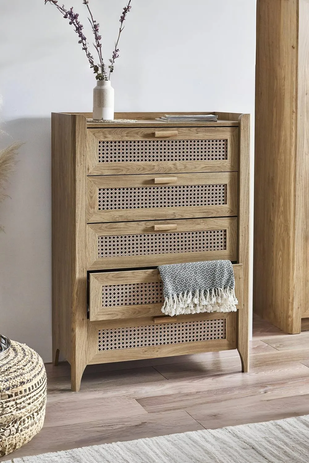 Julian Bowen Sydney Rattan Print 5 Drawer Chest in Light Oak