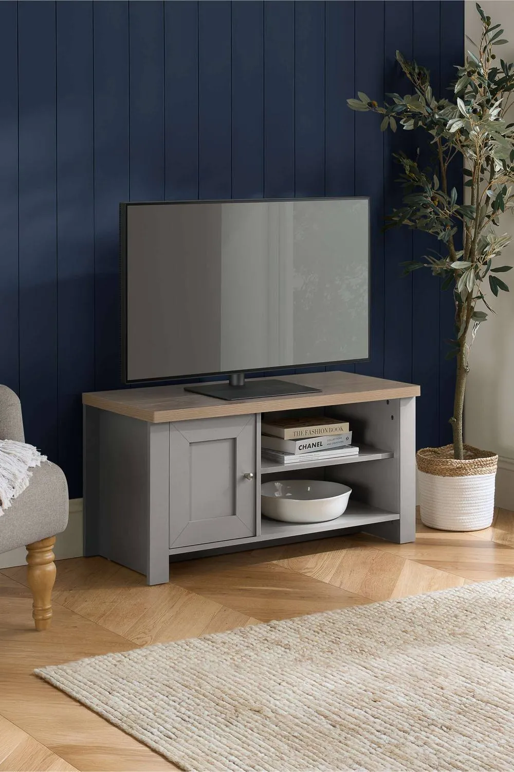 Birlea TV Unit Blue Oak Highgate Small Entertainment Navy Farmhouse Shabby Chic in Grey