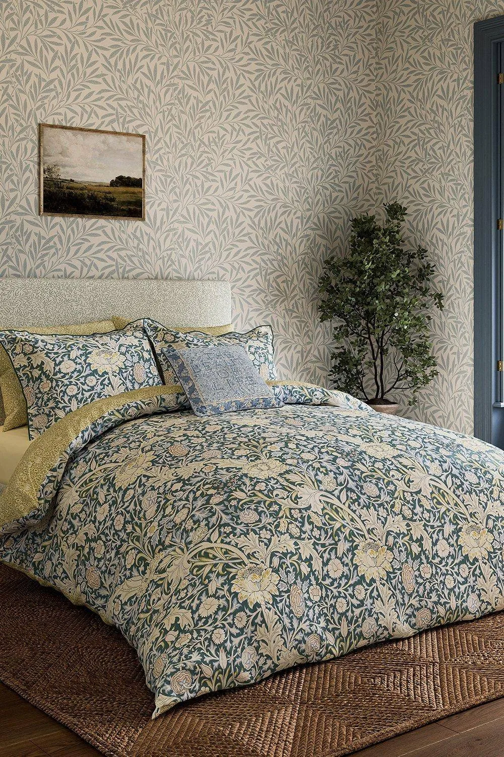 Morris & Co 'Trent' Cotton Duvet Cover Set in Blue