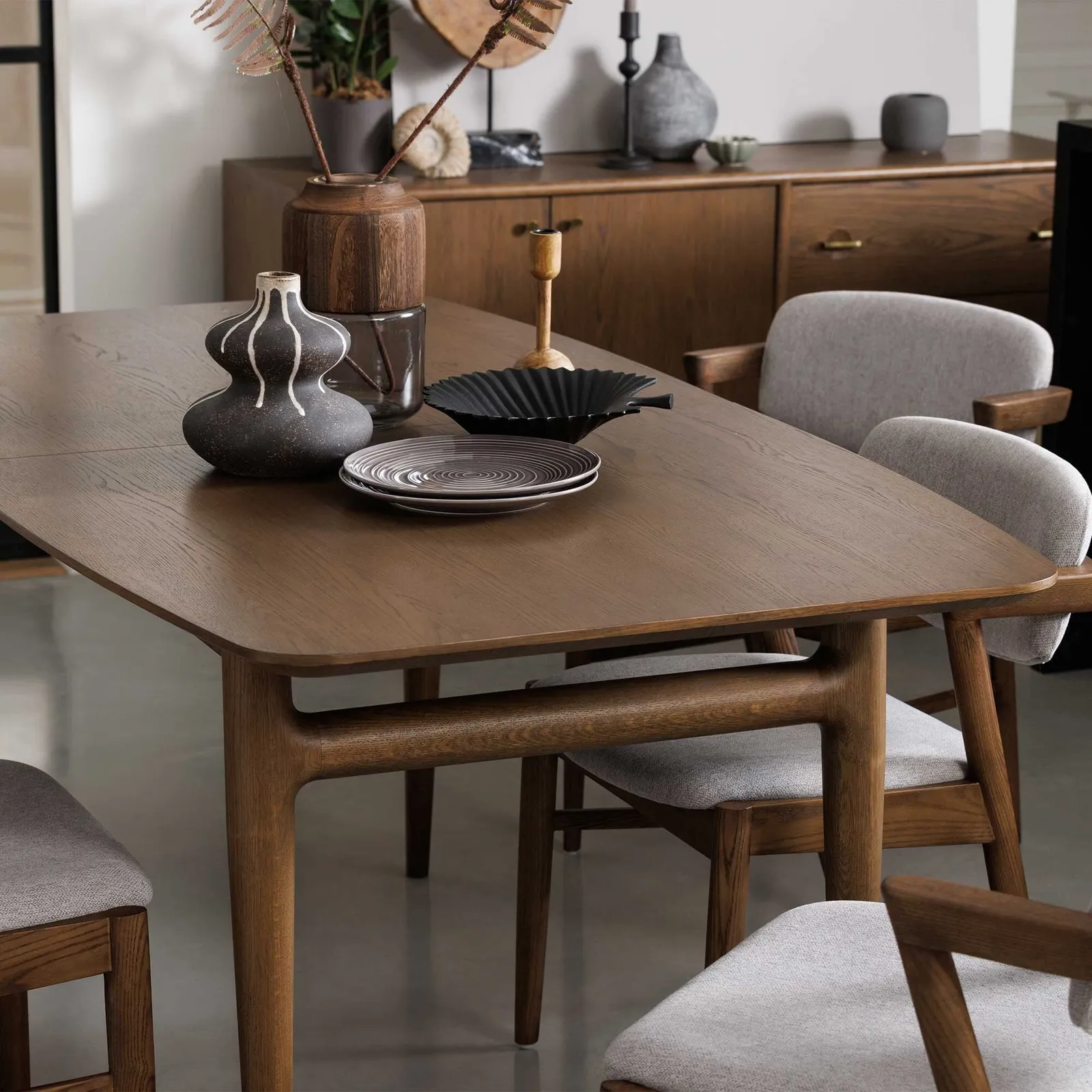 Marlow 160-215Cm Extending Dining Table, Brown Oak | Barker & Stonehouse 2