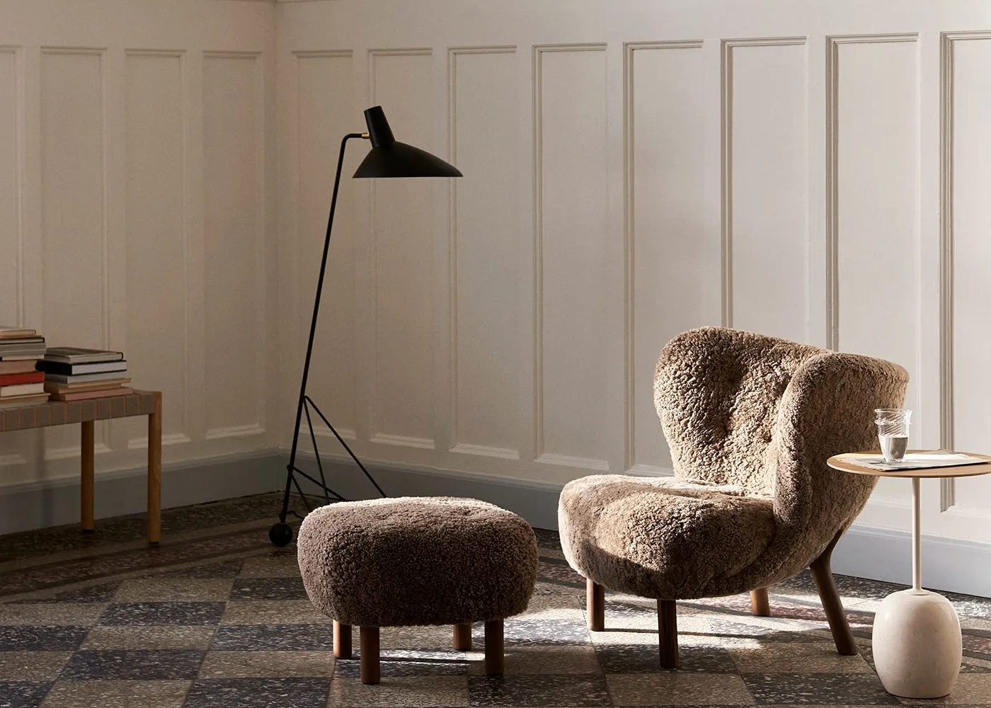 &Tradition Tripod Floor Lamp White 3