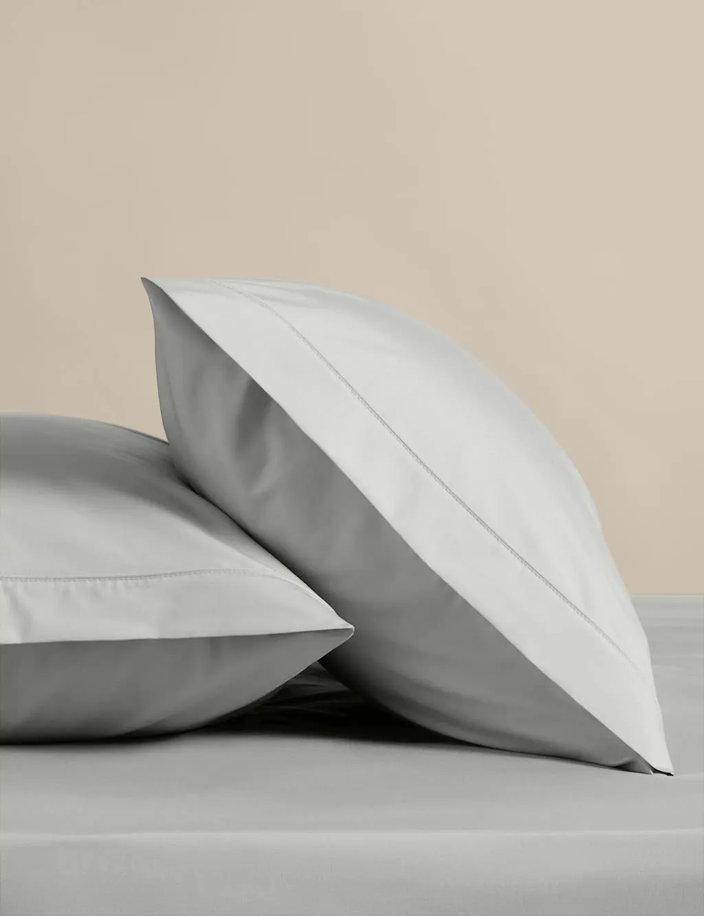 M&S 2 Pack Egyptian Cotton Pillowcases Dove