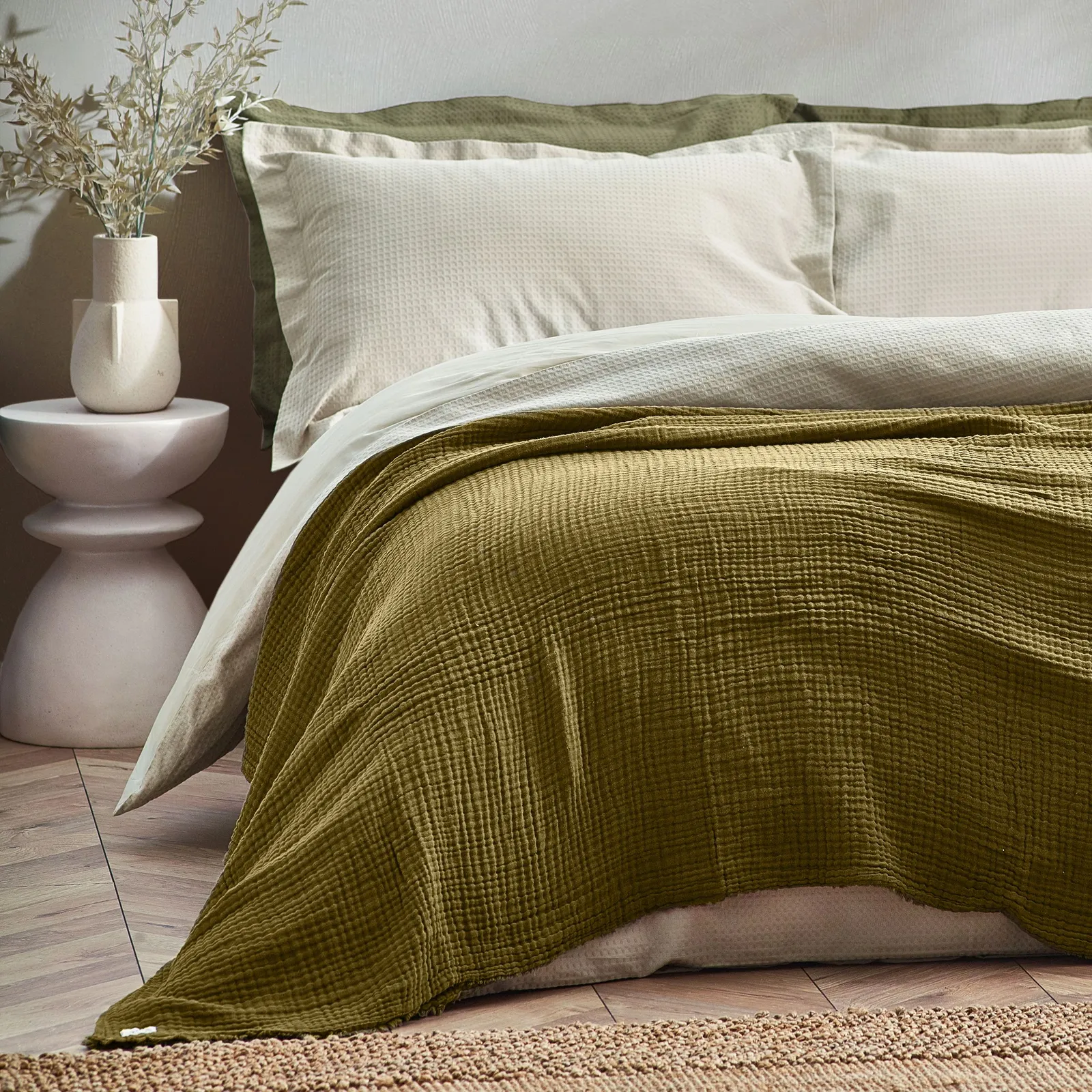 Yard Lark 100% Cotton Muslin Frayed Edge Throw in Khaki