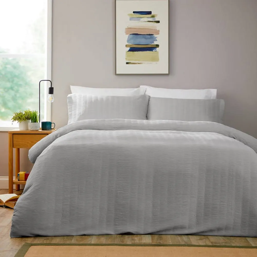 New Edge Blinds Belgravia Duvet Set in Grey