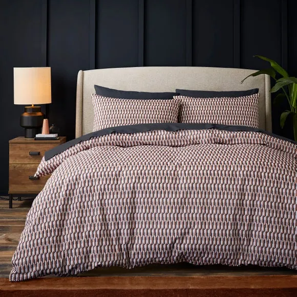 Nils Geometric 144 Thread Count Duvet Cover & Pillowcase Set 1