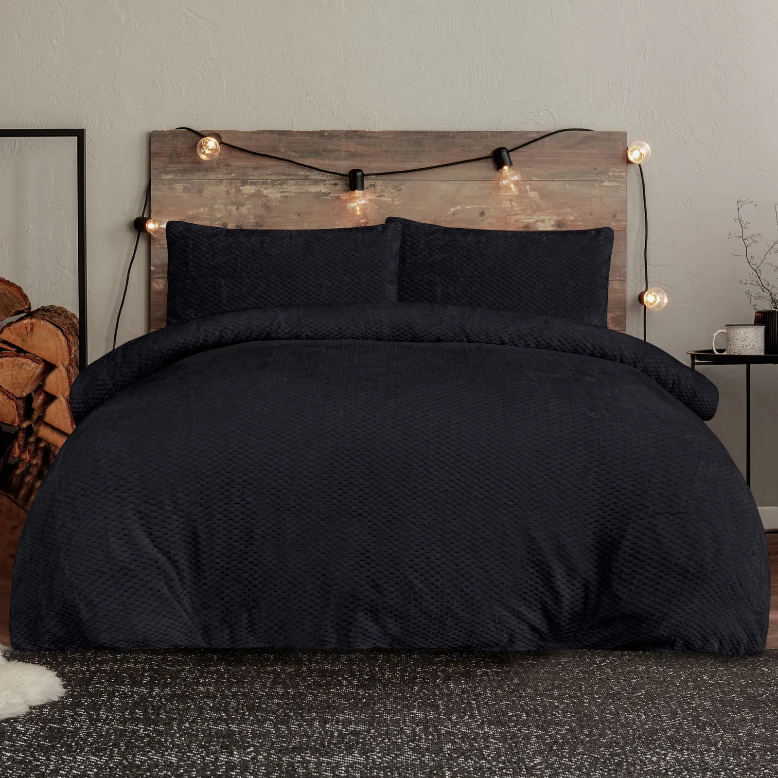 Smart Living Luxury Super Soft & Reversible Waffle Teddy Fleece Duvet Set in Black