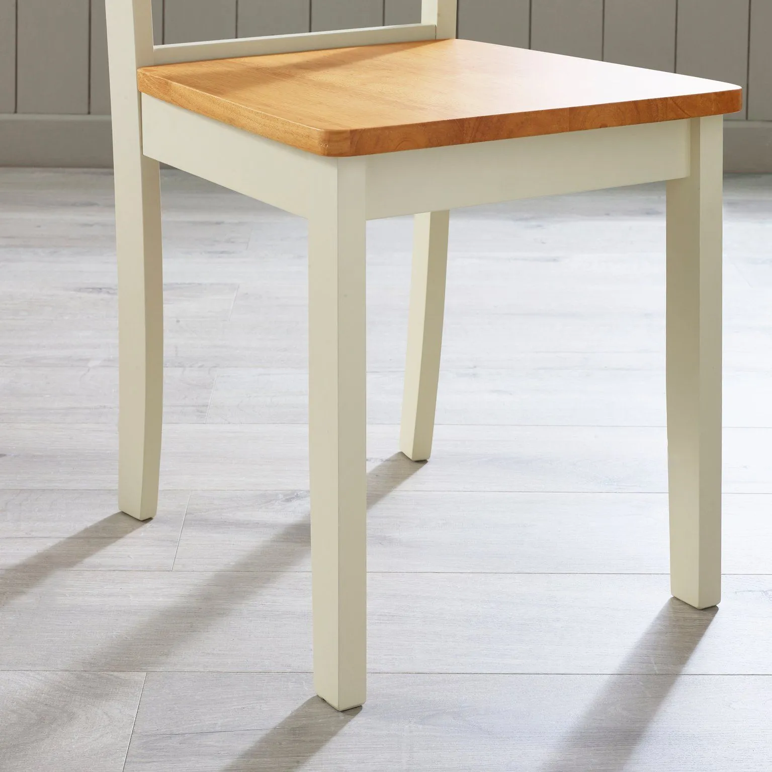 FurnitureboxUK Millford x2 Solid Wood Crossback Dining Chairs in Cream 6
