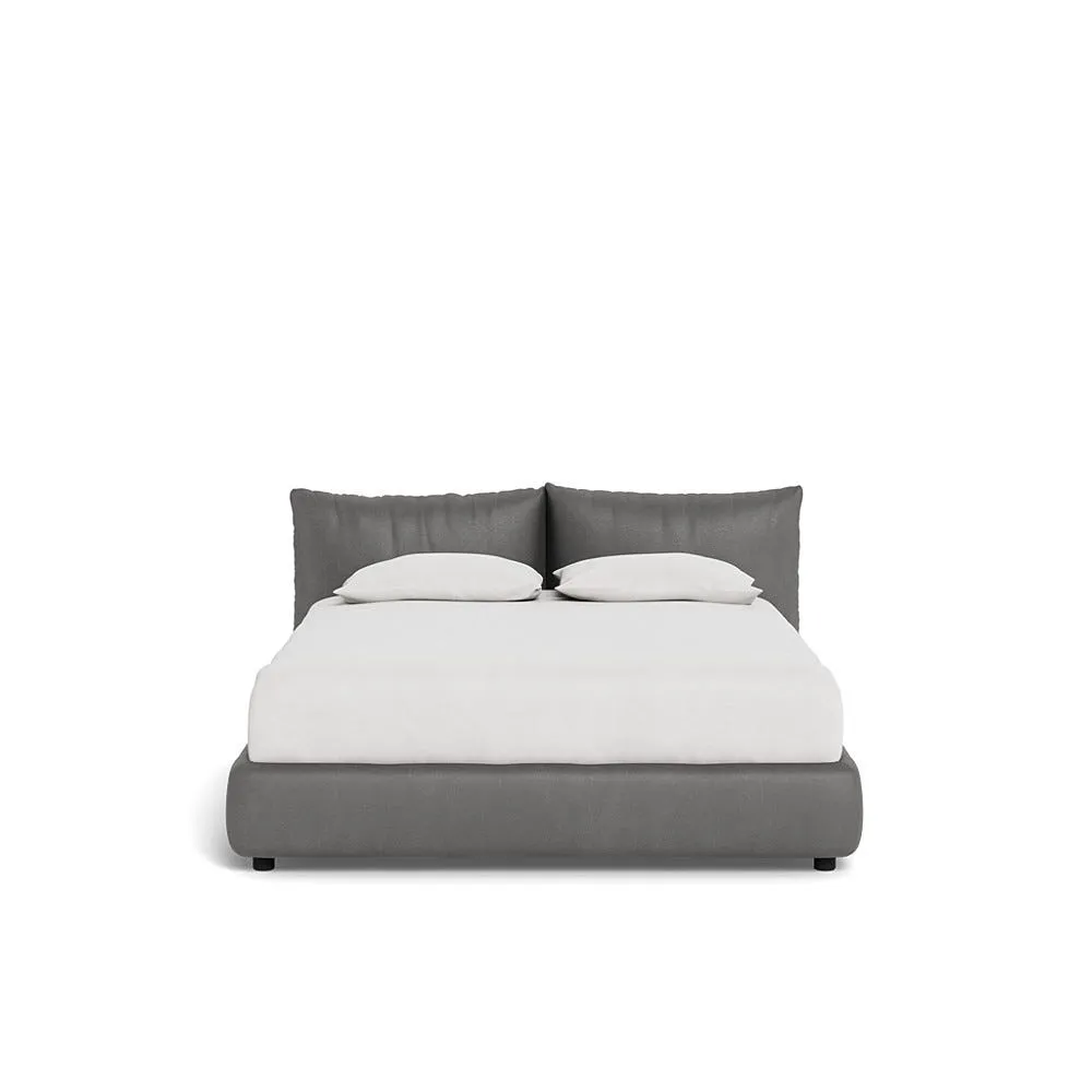 Heal's Pillow Bed King Luxury Leather Slate 1