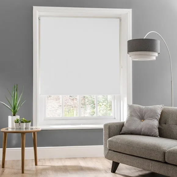 Luna Blackout Roller Blind 1