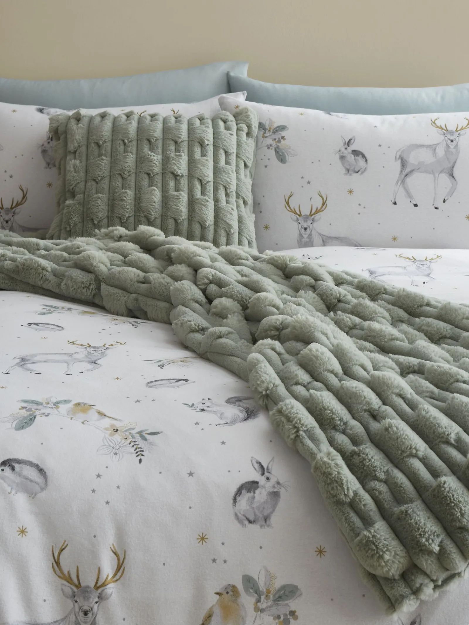 Bianca 'Carved Faux Fur' Cushion in Green 2