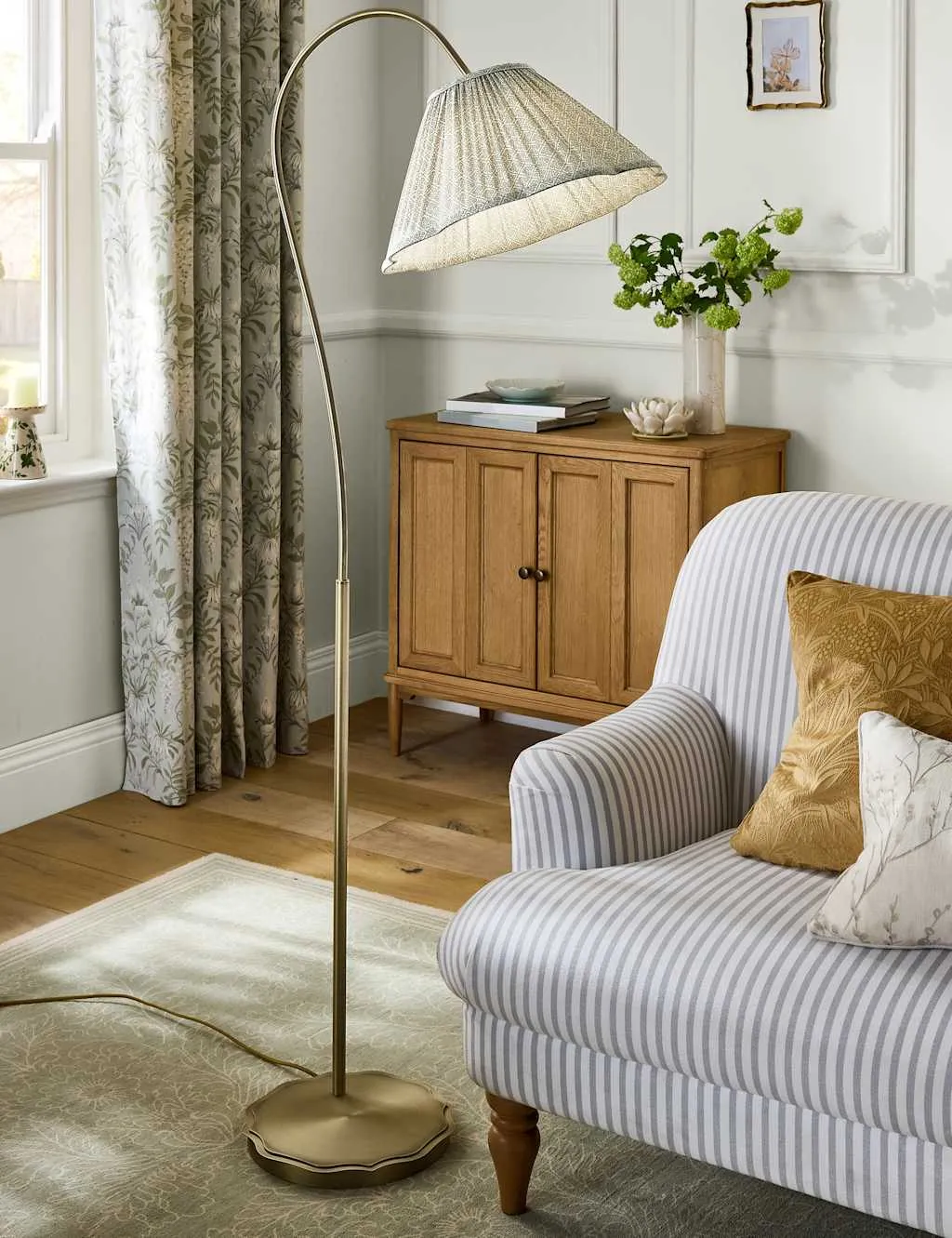 Laura Ashley Willowbrook Metal Floor Lamp Antique Brass