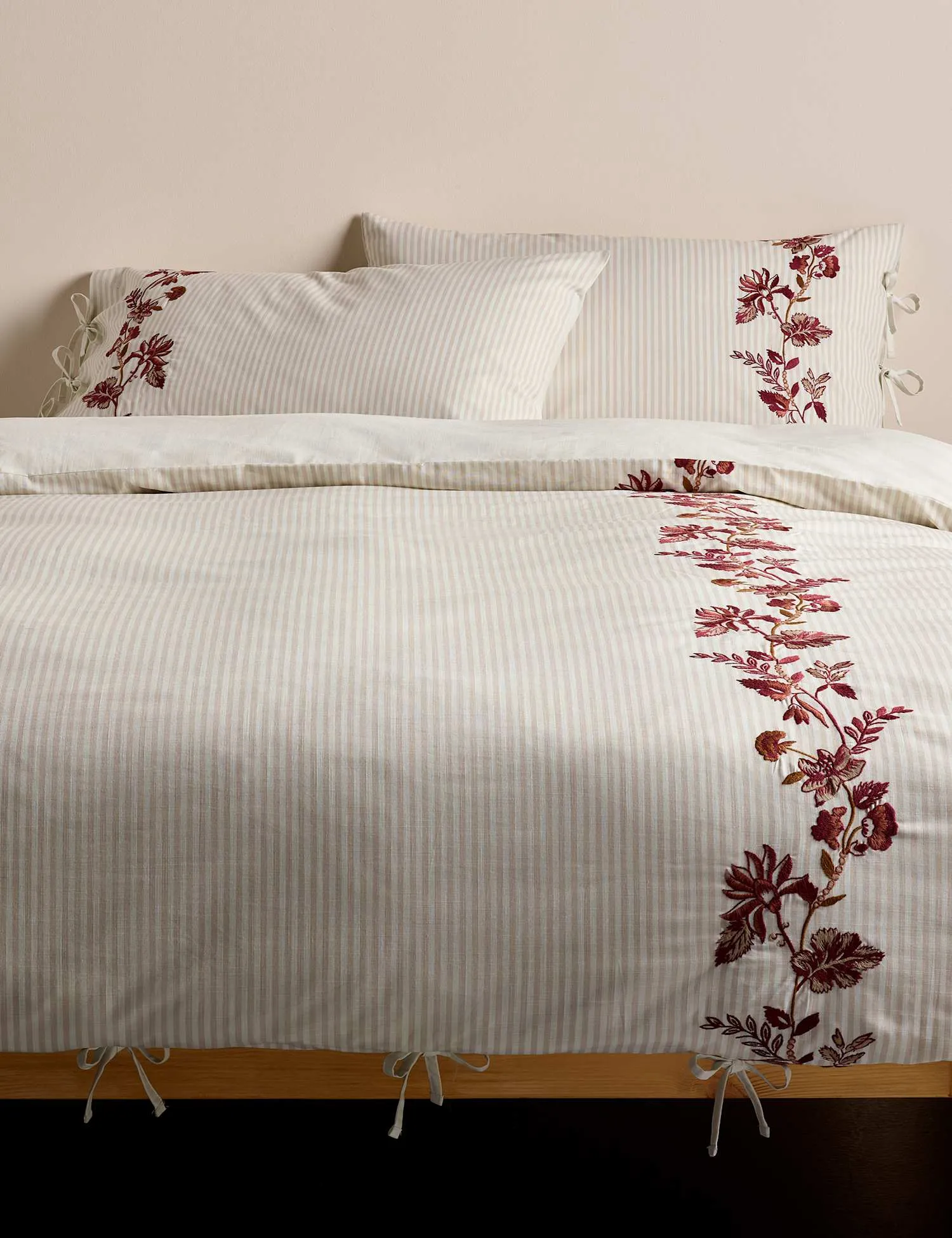 M&S Linear Floral Embroidered Bedding Set Linen