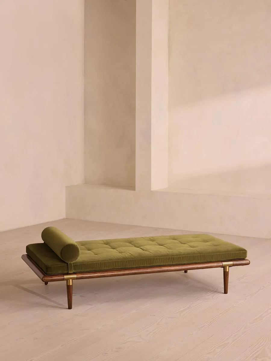 Theodore Daybed, Velvet, Olive
