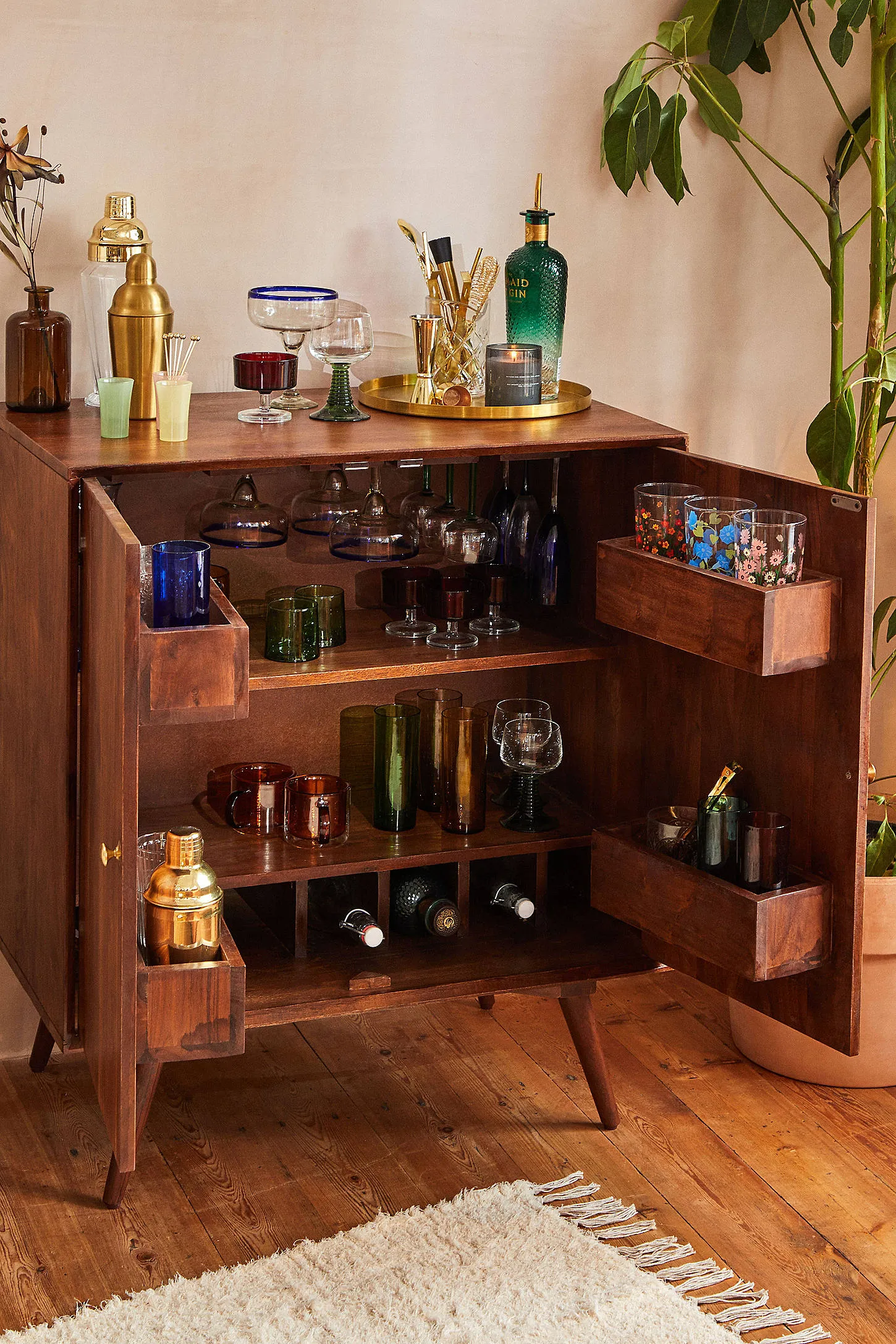 Cynthia Bar Cabinet - Brown 3