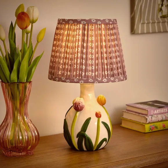 Ceramic Floral Frilled Table Lamp 2