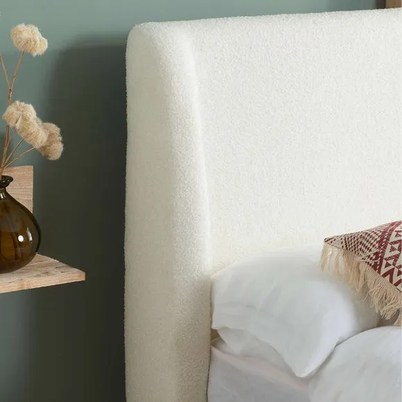 Halfden Wooden Bed Frame, Boucle 5
