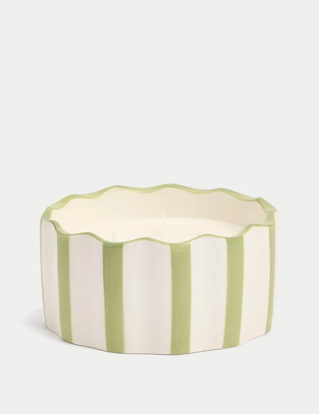 M&S Yuzu & Pomegranate Scallop 3 Wick Candle Green