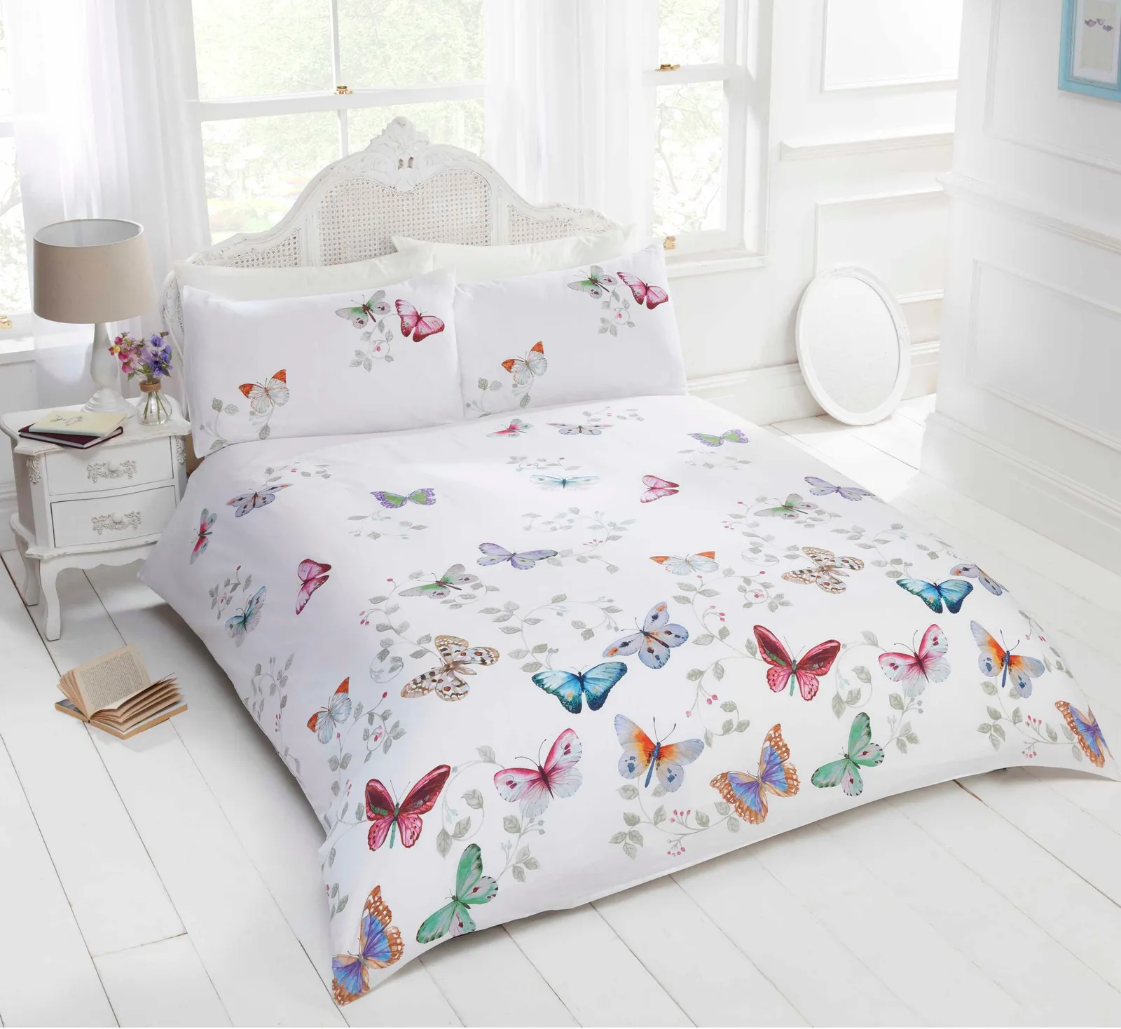 Rapport Home Mariposa Polycotton Duvet Cover Set With Pillowcase in White