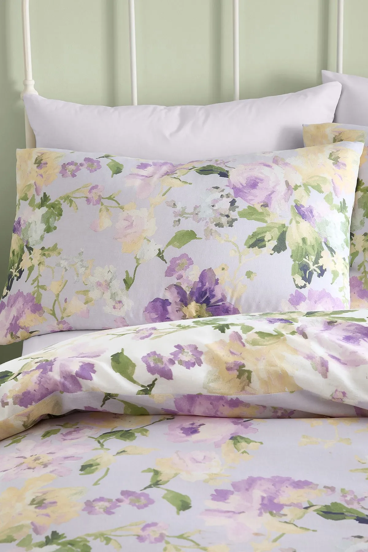 Dreams & Drapes 'Florette' Easy Care Floral Print Duvet Cover Set in Lilac 2
