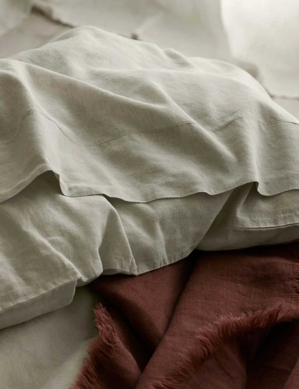 Piglet In Bed Linen Rich Flat Sheet Ivory