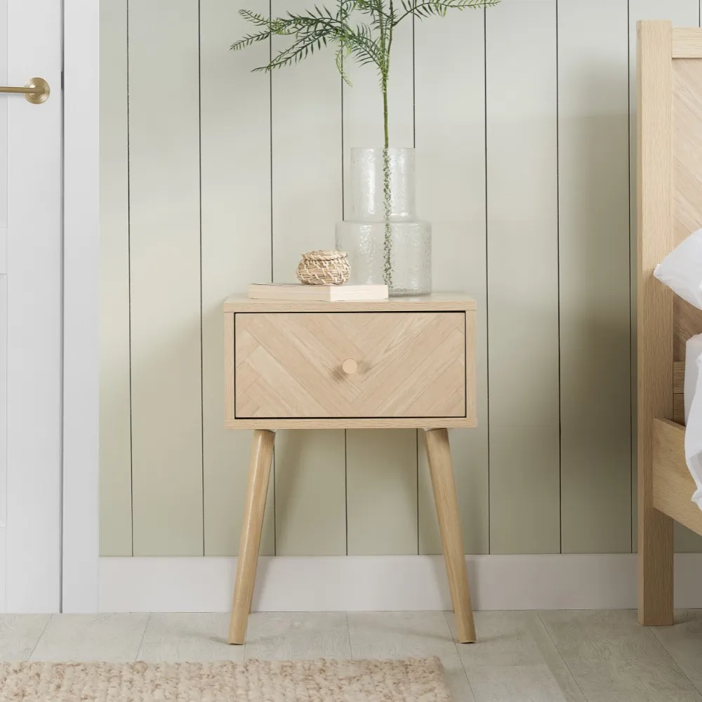 Herringford - 1 Drawer Bedside Table - Oak – Wooden – Happy Beds