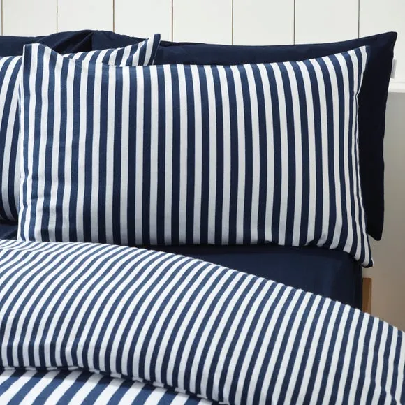 Catherine Lansfield Stripe 100% Brushed Cotton Reversible Duvet Cover & Pillowcase Set 2