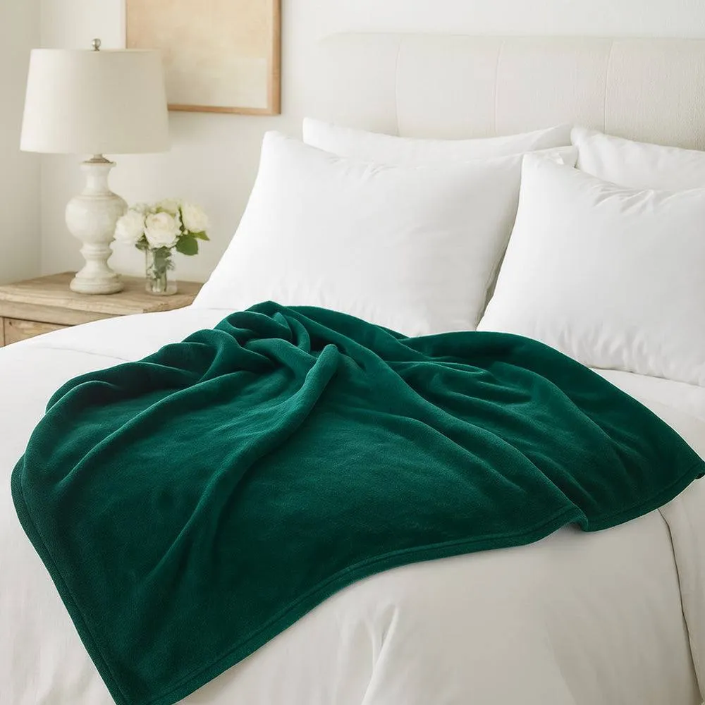 Voltico Super Soft Plain Flannel Throw Blanket 130×160cm - Green / Dark Grey in Dark Green
