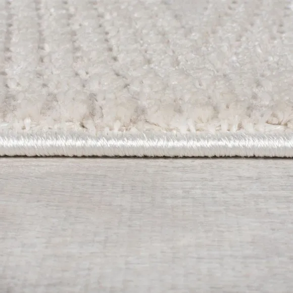 Via Diamond Textured Luxe Rug 4