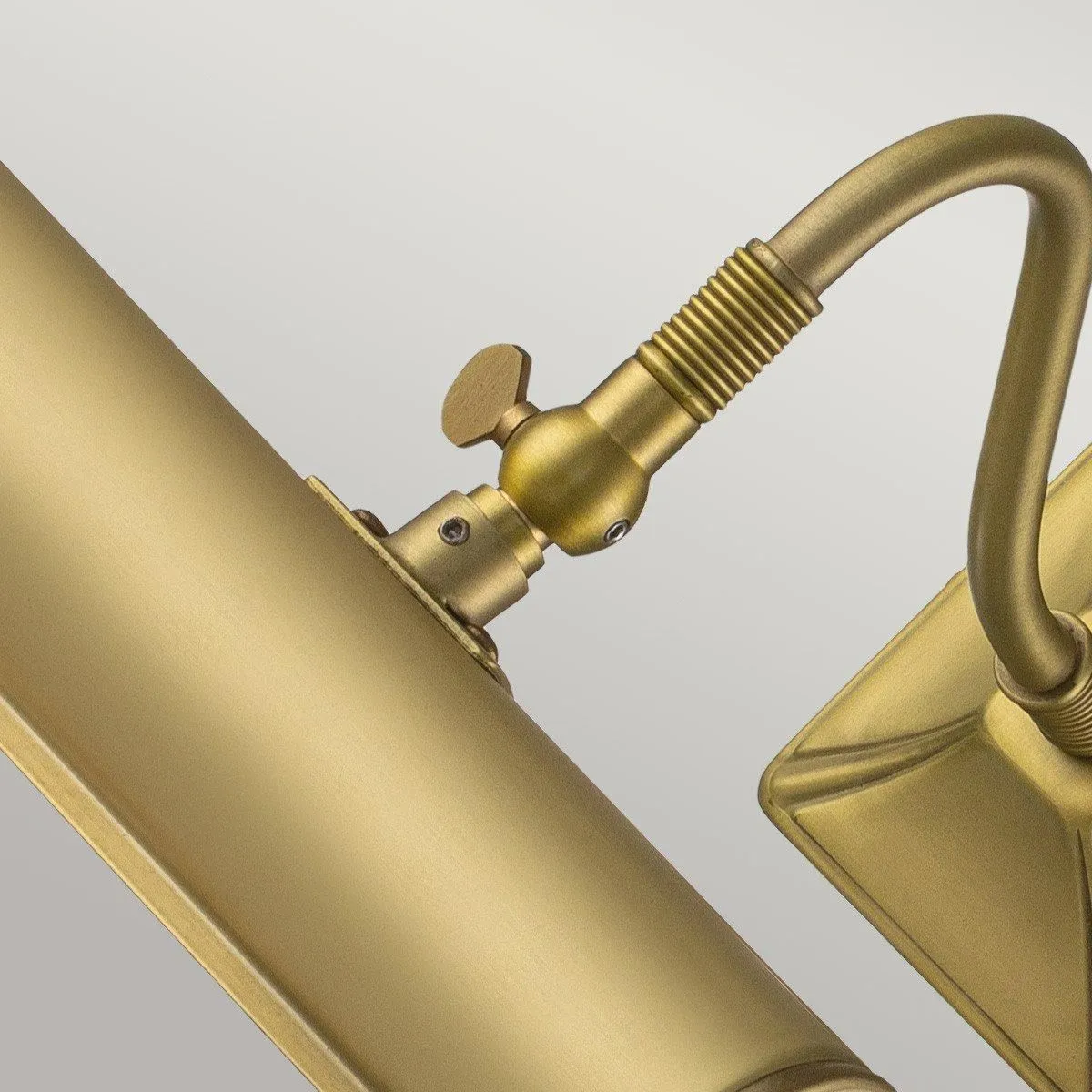 Netlighting Picture Light Picture Light Brushed Brass in Yellow 3