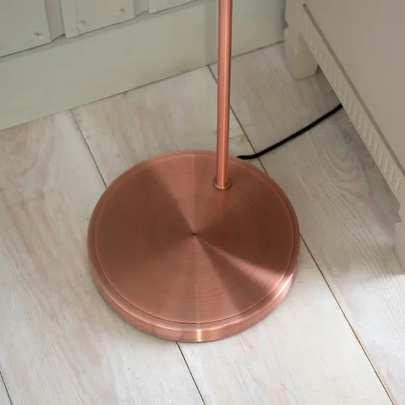 Vogue Tobermory Floor Lamp 4