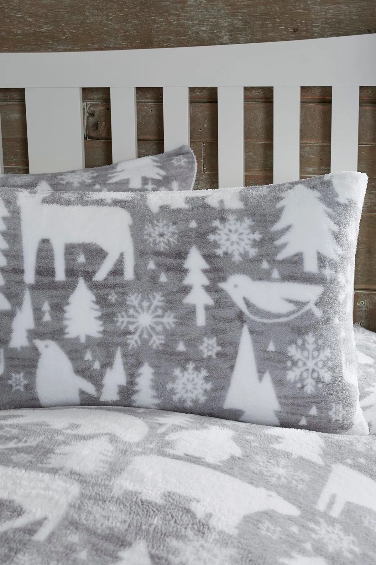 Fusion 'Arctic Animals' Christmas Duvet Cover Set in Grey 2