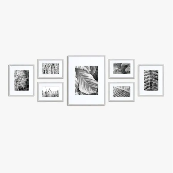 Nielsen Set of 7 Photo Frames 2
