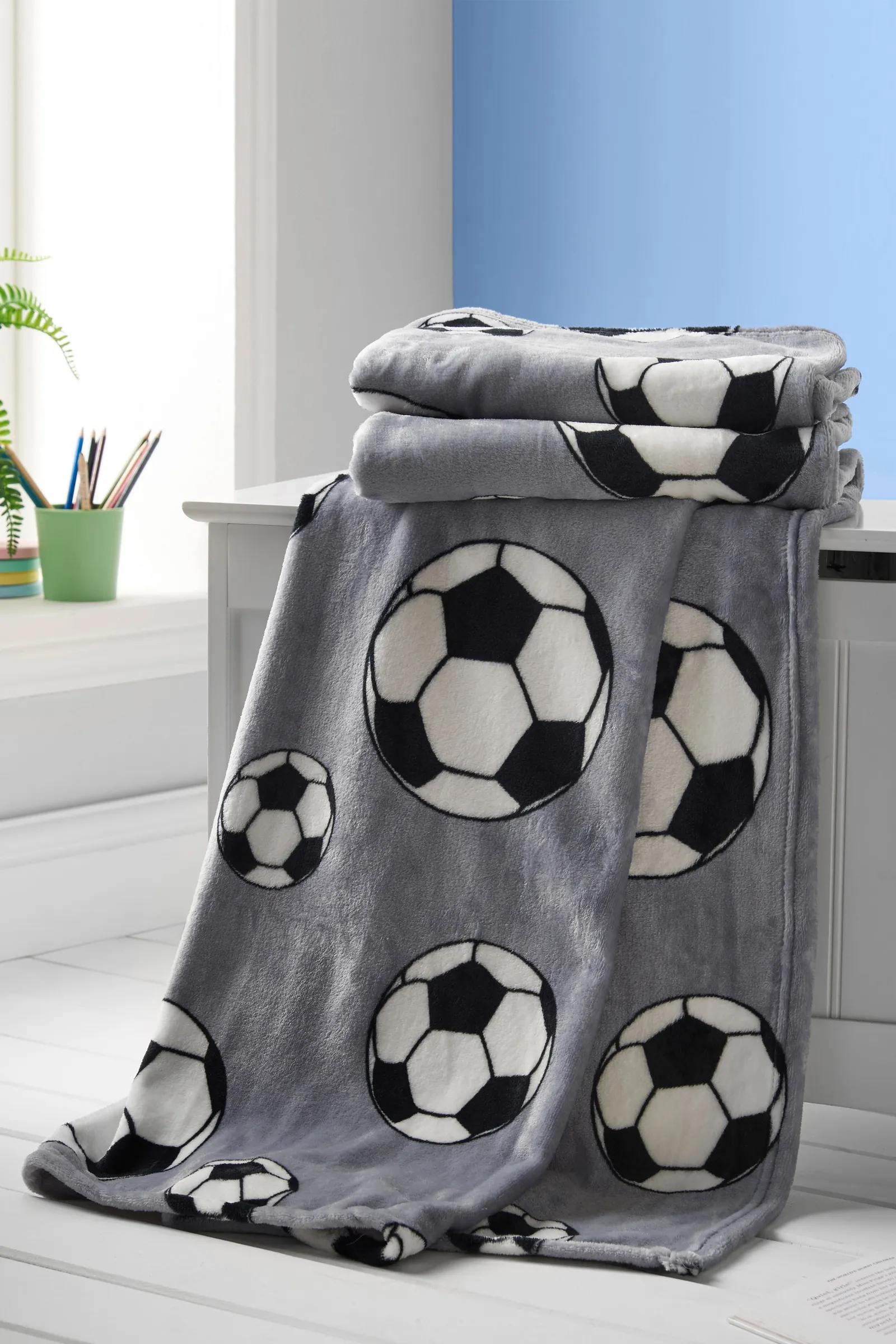 Catherine Lansfield 'Football' Throw in Grey