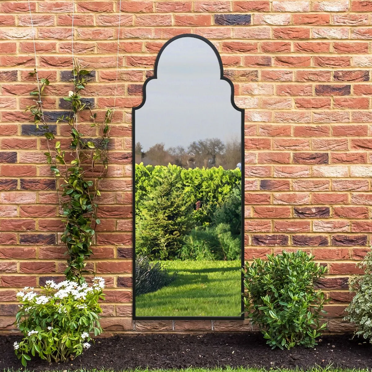 MirrorOutlet Black Framed Arched Leaner/Wall Garden Mirror 71" x 28" (180x70CM) 6