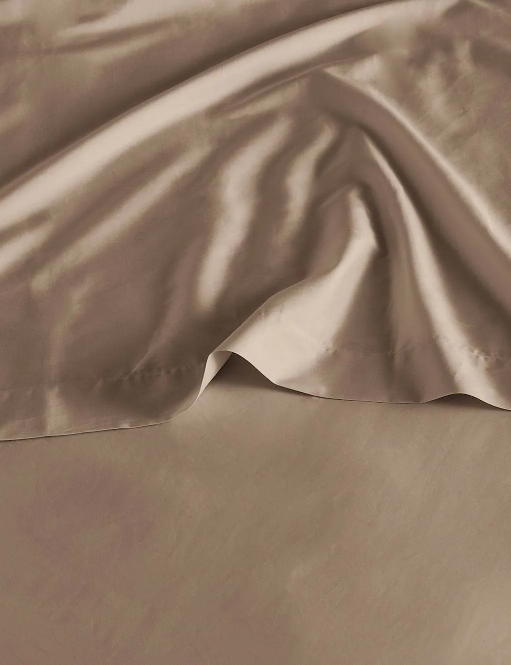 Bedfolk Pure Cotton 300 Thread Count Flat Sheet Light Brown