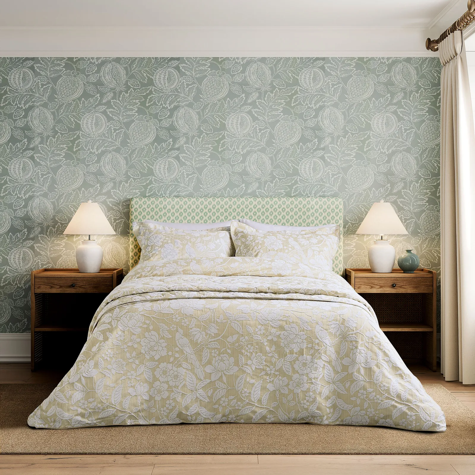Sanderson 'Pyramus' Cotton Duvet Cover Set in Gold